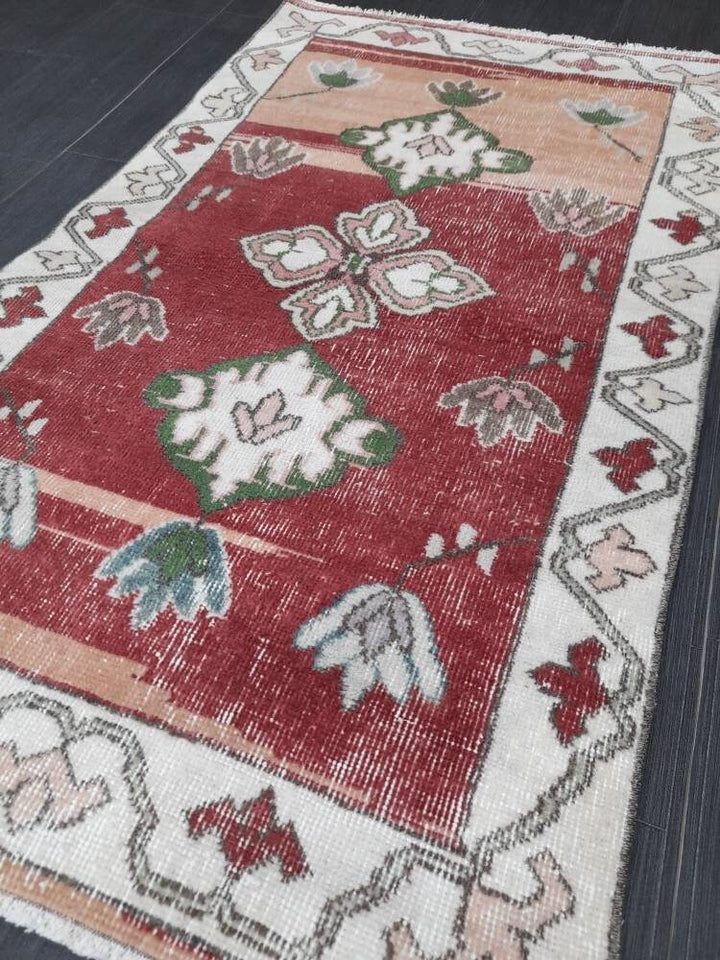 Rust Oushak Rug 2' 8" x 4' 7" - No. WR99810