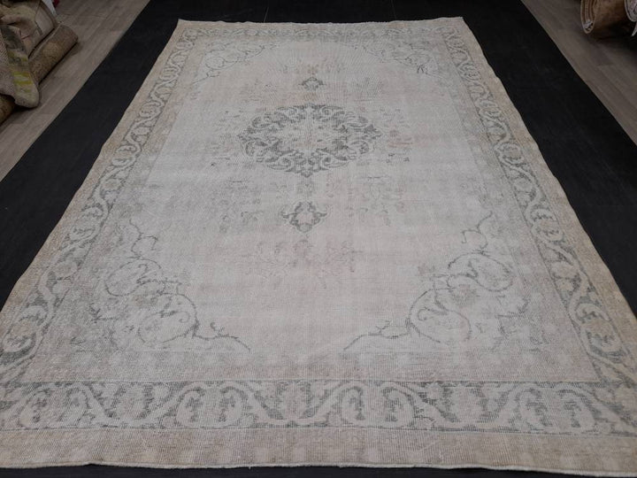 Beige Turkish Runner Rug 6' 9" x 9' 11" Hand-Knotted reverse