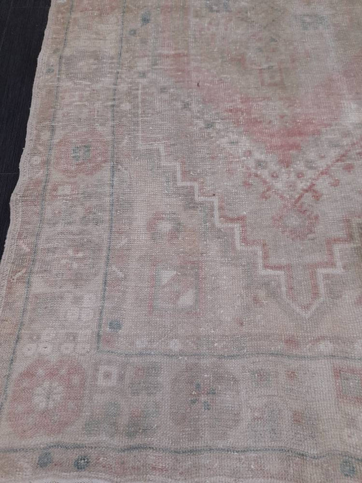 Beige Turkish Runner Rug 3' 6" x 6' 5" Hand-Knotted border