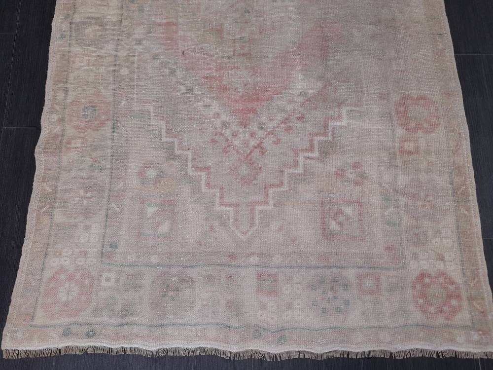 Beige Turkish Runner Rug 3' 6" x 6' 5" Hand-Knotted texture