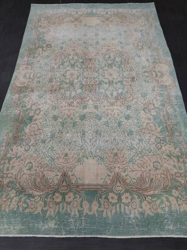 Green Turkish Oushak Rug 5' 7" x 9' 3" Hand-Knotted | No. WR38783