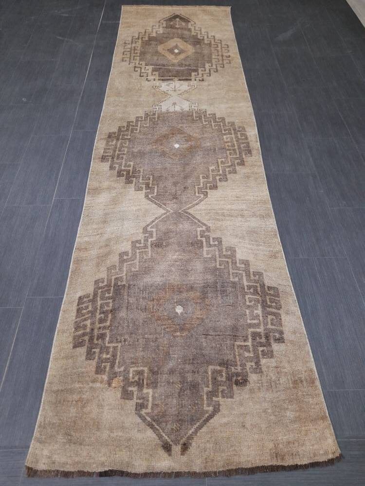 Brown Turkish Runner Rug 2' 8" x 10' 4" Hand-Knotted | No. WR79115