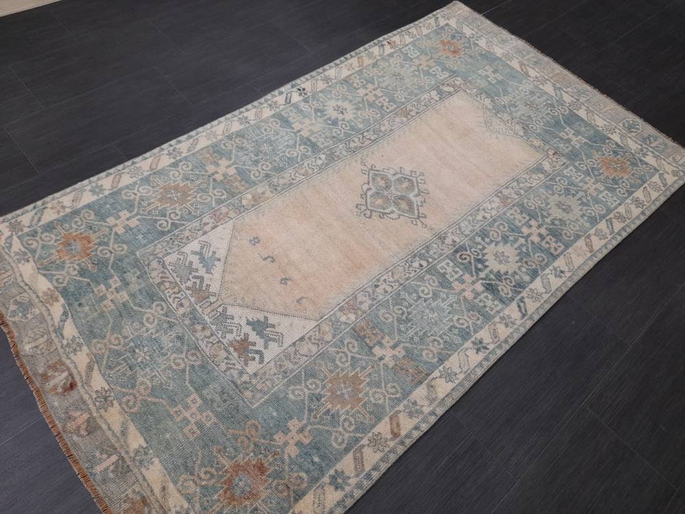 Beige Turkish Oushak Rug 3' 8" x 6' 7" Hand-Knotted close-up