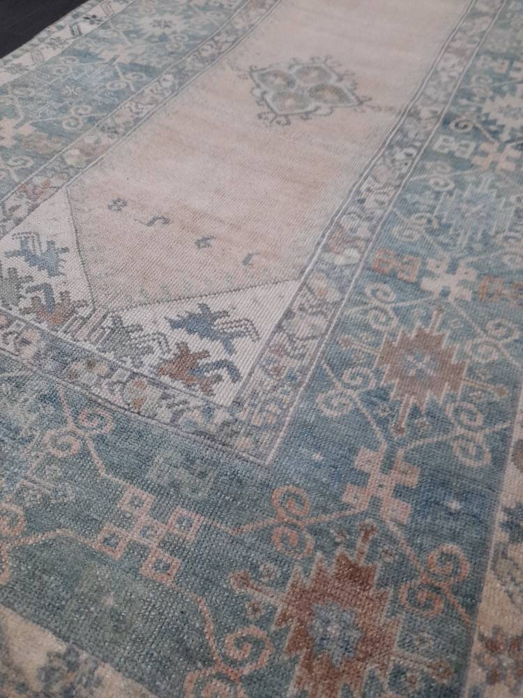 Beige Turkish Oushak Rug 3' 8" x 6' 7" Hand-Knotted detail