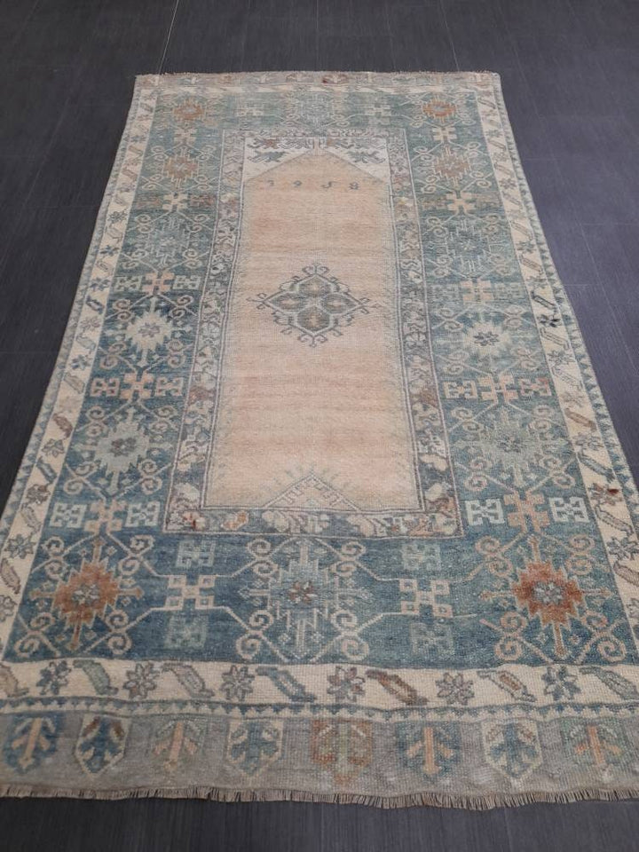Beige Turkish Oushak Rug 3' 8" x 6' 7" Hand-Knotted border