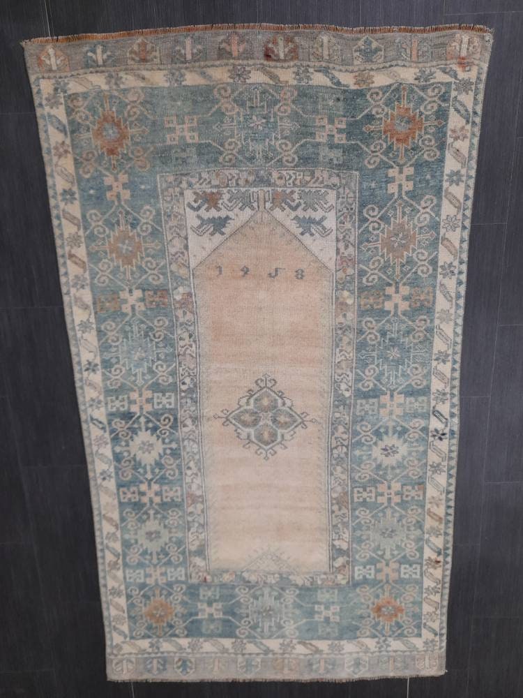 Beige Turkish Oushak Rug 3' 8" x 6' 7" Hand-Knotted pattern