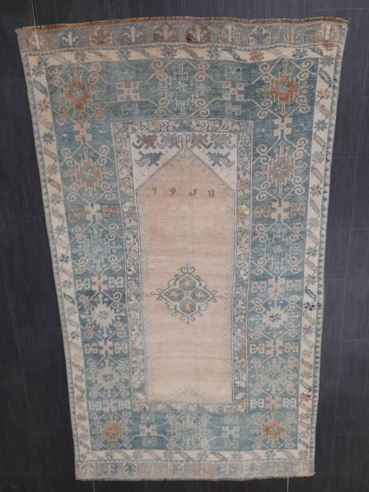 Beige Turkish Oushak Rug 3' 8" x 6' 7" Hand-Knotted pattern