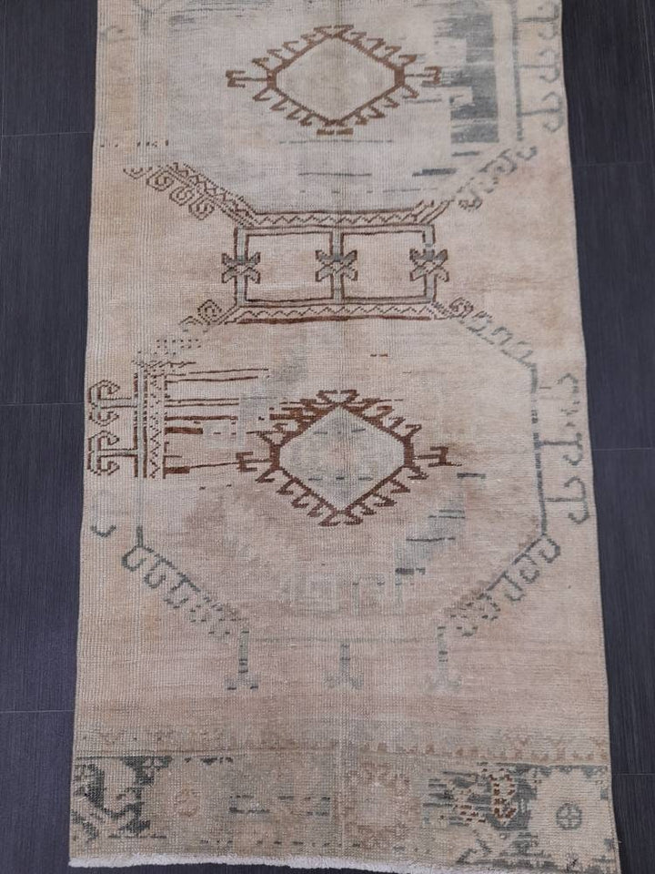 Beige Turkish Runner Rug 2' 9" x 10' Hand-Knotted field