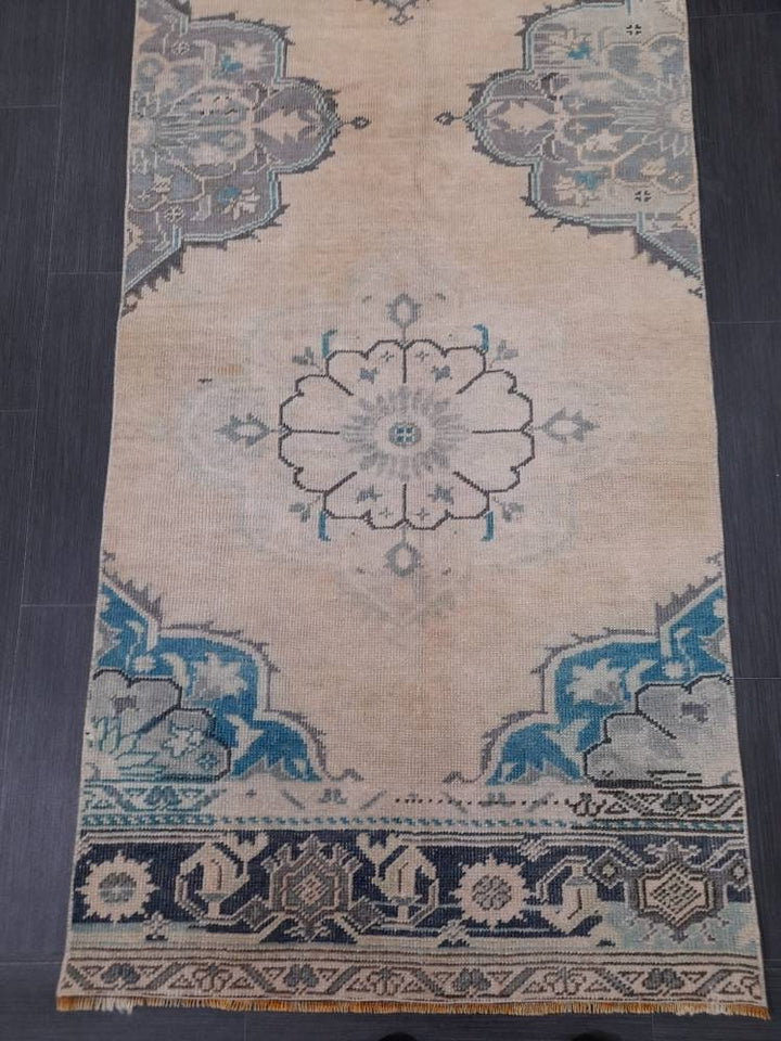 Beige Turkish Runner Rug 2' 9" x 11' 3" Hand-Knotted detail