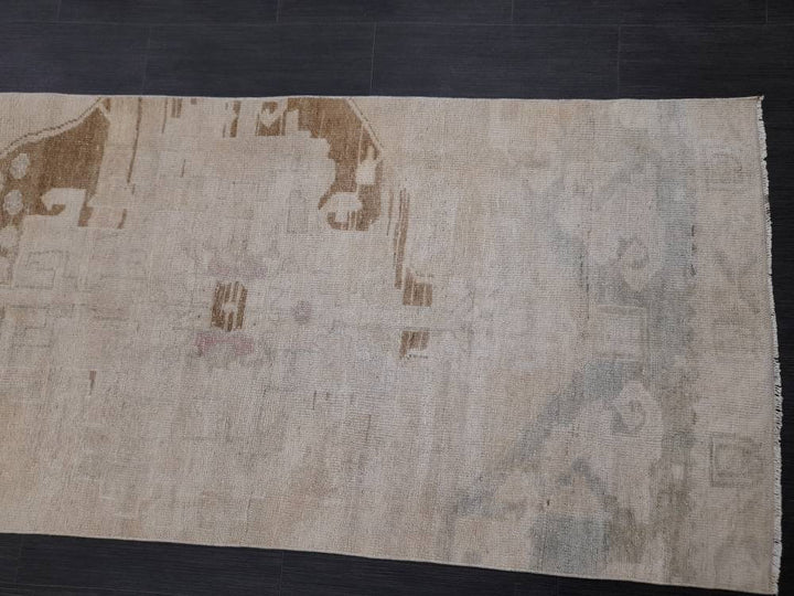 Beige Turkish Runner Rug 2' 11" x 11' 9" Hand-Knotted texture