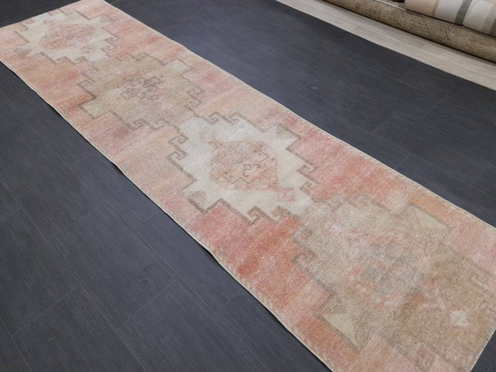 Beige Turkish Runner Rug 2' 10" x 10' 6" Hand-Knotted detail