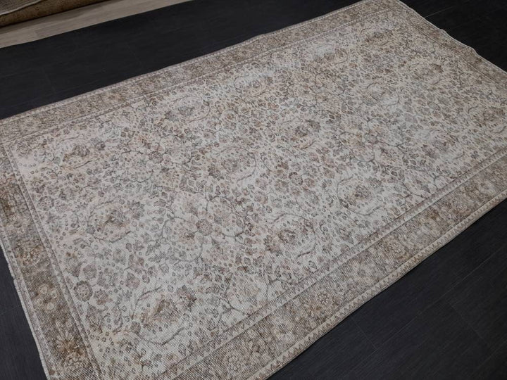 Rust Vintage Turkish Rug 5' 7" x 9' 7" - No. WR43793