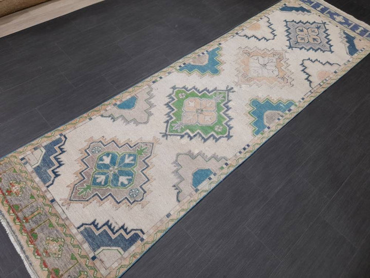 Beige Turkish Runner Rug 3' 1" x 10' 9" Hand-Knotted detail