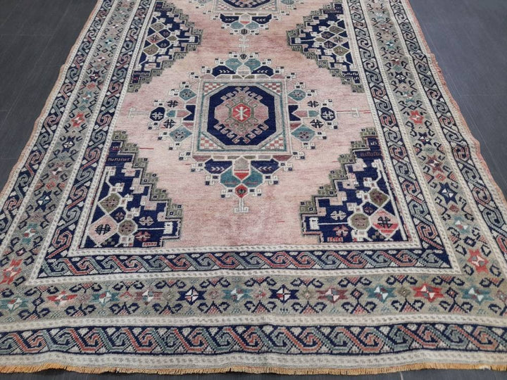 Turkish Runner Rug 5' x 11' 4" Hand-Knotted detail