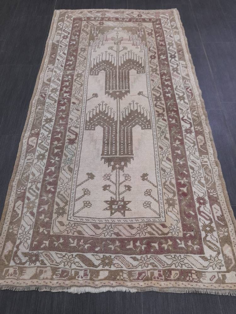 Rust Turkish Runner Rug 2' 11" x 5' 7" Hand-Knotted field