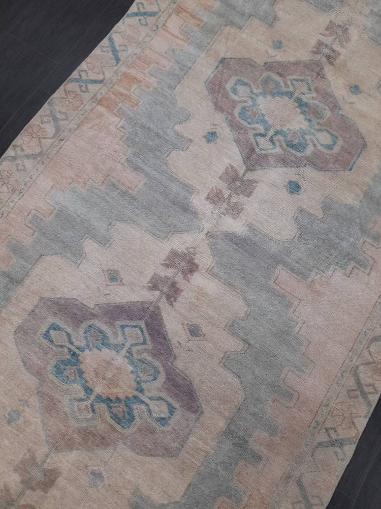 Beige Turkish Runner Rug 5' 1" x 10' 9" Hand-Knotted pattern