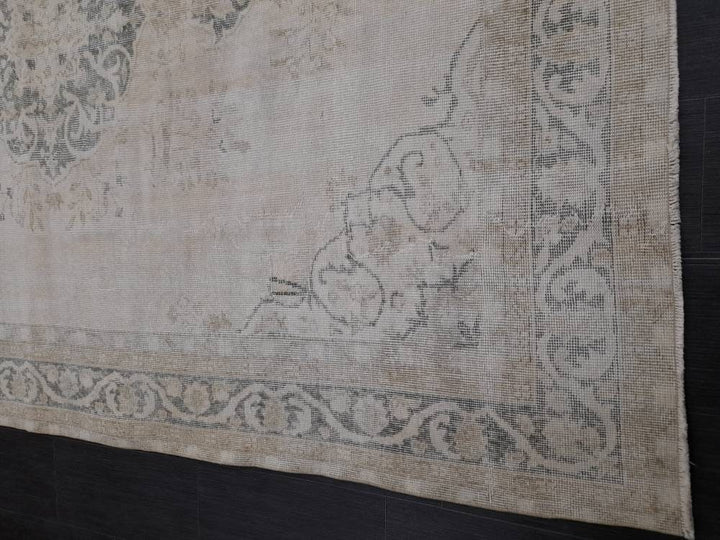 Beige Turkish Runner Rug 6' 9" x 9' 11" Hand-Knotted field