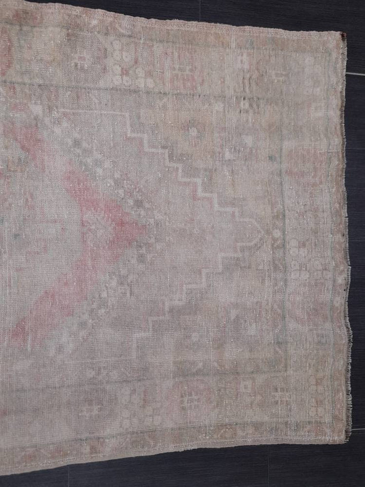 Beige Turkish Runner Rug 3' 6" x 6' 5" Hand-Knotted pattern