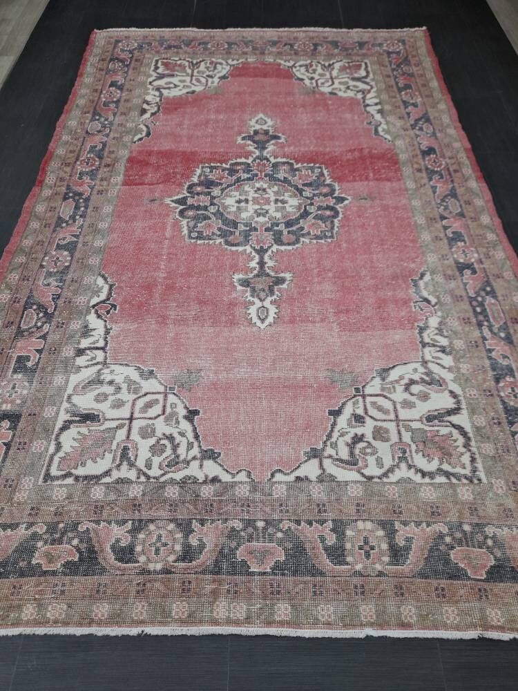 Red Turkish Oushak Rug 6' 8" x 10' 10" Hand-Knotted field