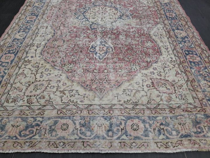 Red Turkish Oushak Rug 6' 7" x 10' 1" Hand-Knotted close-up