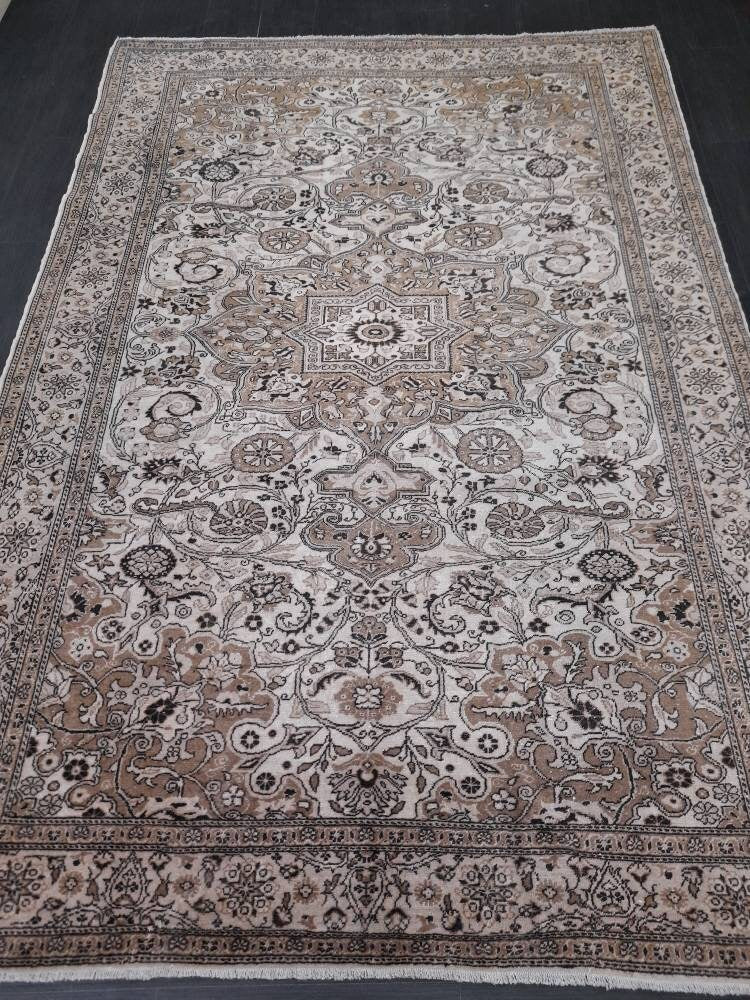 Rust Turkish Oushak Rug 6' 4" x 9' 5" Hand-Knotted view 9