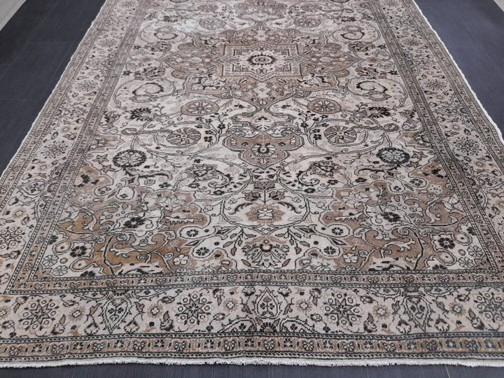 Rust Turkish Oushak Rug 6' 4" x 9' 5" Hand-Knotted view