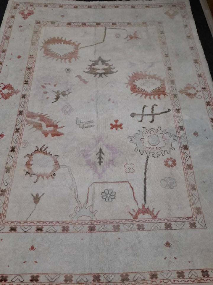 Beige Turkish Oushak Rug 9' x 12' 3" Hand-Knotted view 9