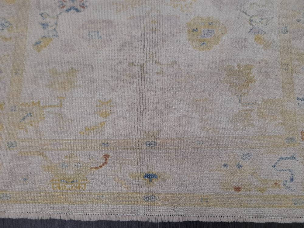 Beige Turkish Runner Rug 5' x 6' 2" Hand-Knotted border