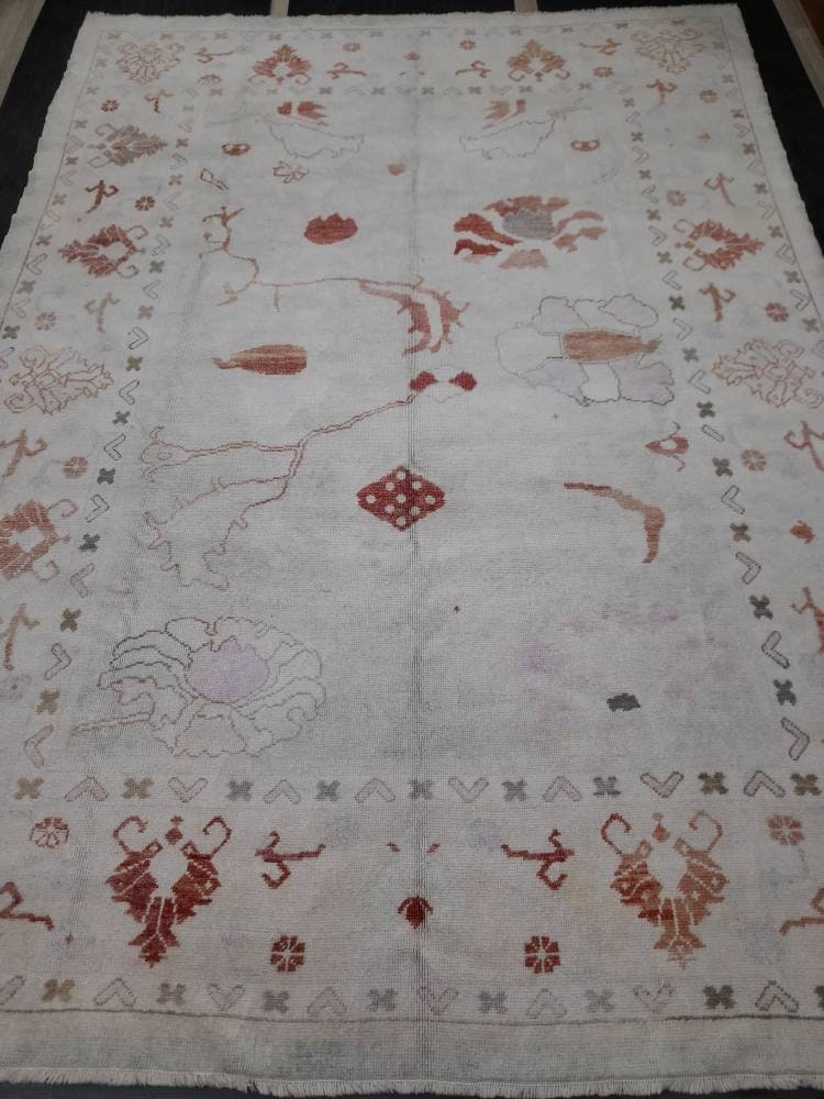 Beige Turkish Oushak Rug 8' 9" x 12' 4" Hand-Knotted reverse