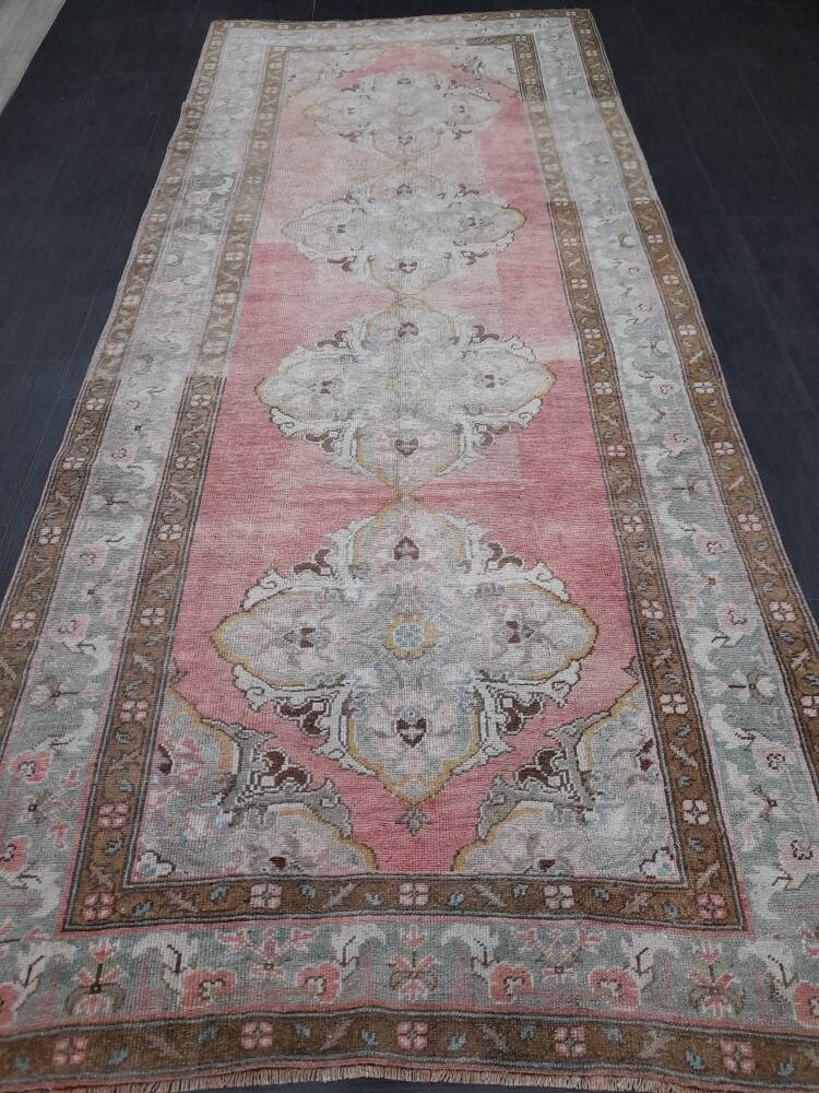 Beige Turkish Runner Rug 4' 8" x 11' 1" Hand-Knotted field