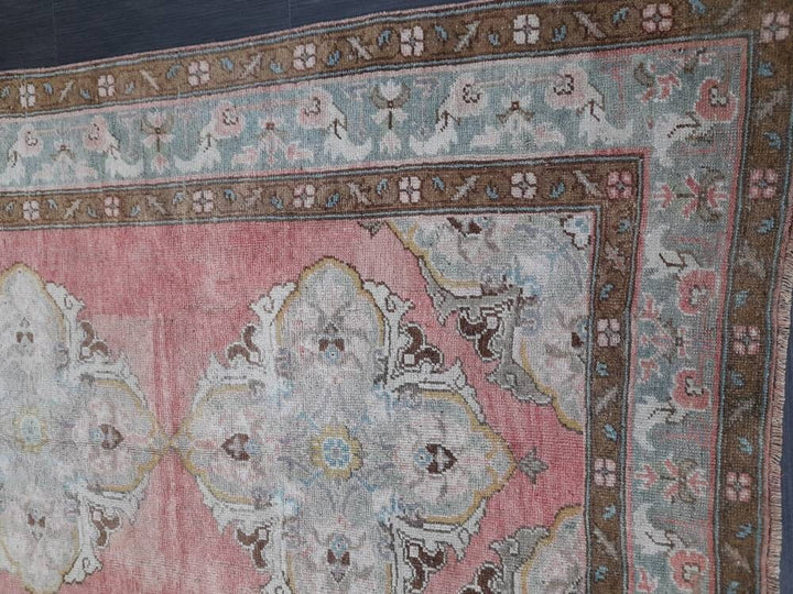 Beige Turkish Runner Rug 4' 8" x 11' 1" Hand-Knotted close-up