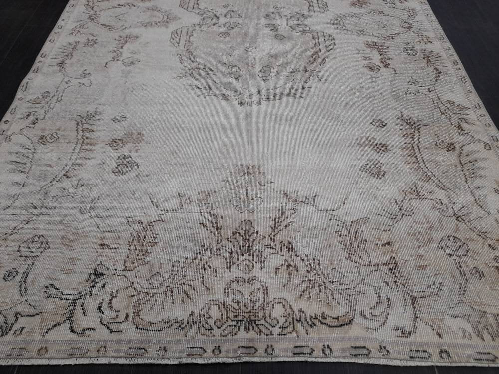 Rust Vintage Turkish Rug 5' 10" x 9' 7" - No. WR15842