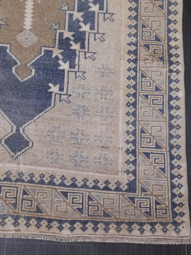 Rust Turkish Runner Rug 3' 5" x 6' 4" Hand-Knotted border