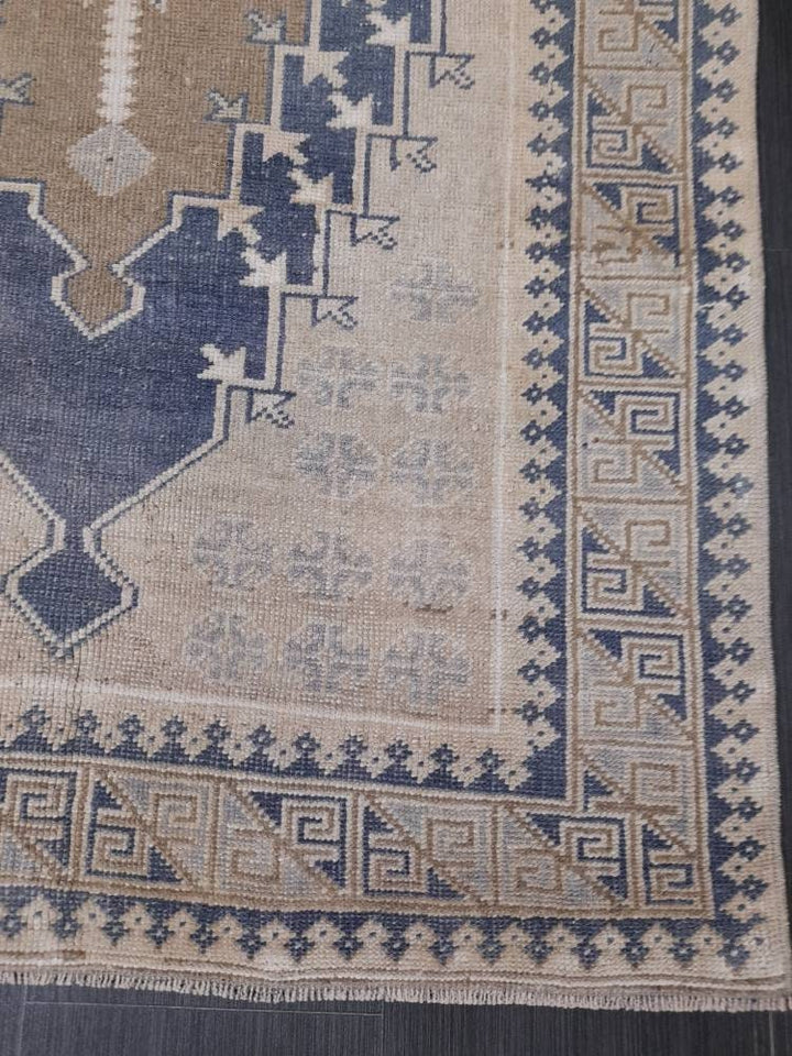 Rust Turkish Runner Rug 3' 5" x 6' 4" Hand-Knotted border