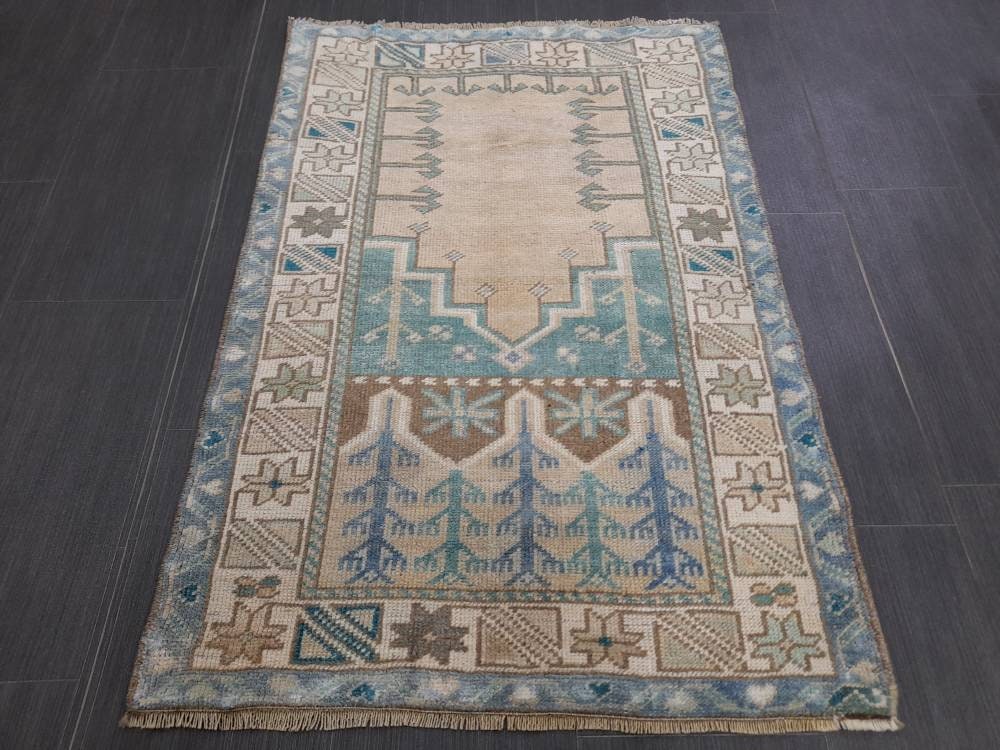 Rust Turkish Runner Rug 2' 7" x 3' 10" Hand-Knotted detail