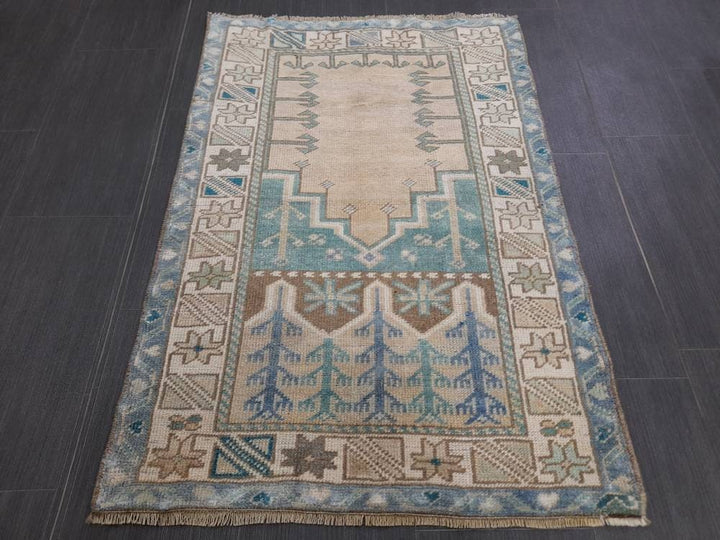 Rust Turkish Runner Rug 2' 7" x 3' 10" Hand-Knotted detail