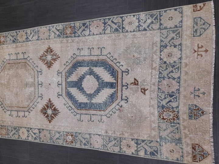 Beige Turkish Runner Rug 3' 10" x 13' Hand-Knotted texture