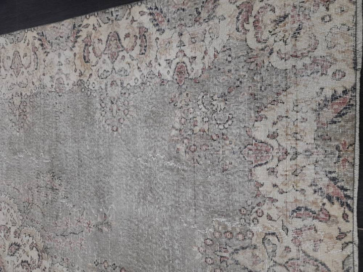 Green Turkish Runner Rug 8' x 11' 2" Hand-Knotted | No. WR26609
