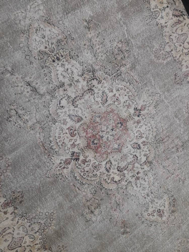 Green Turkish Runner Rug 8' x 11' 2" Hand-Knotted | No. WR26609