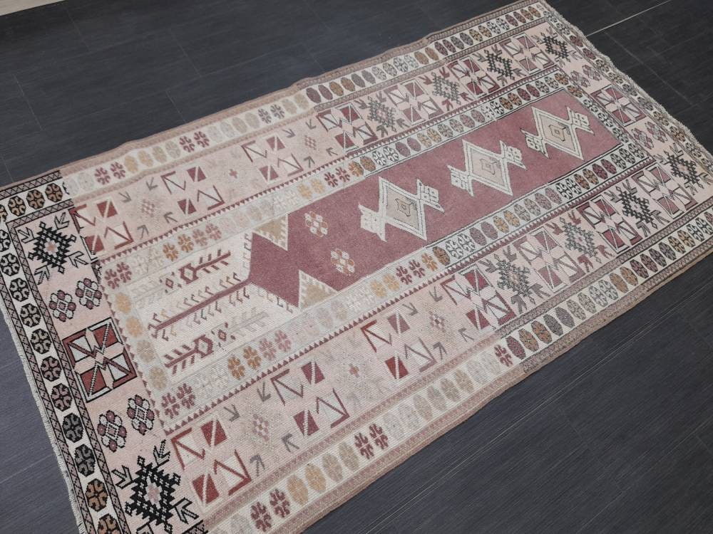 Beige Turkish Oushak Rug 3' 10" x 6' 11" Hand-Knotted