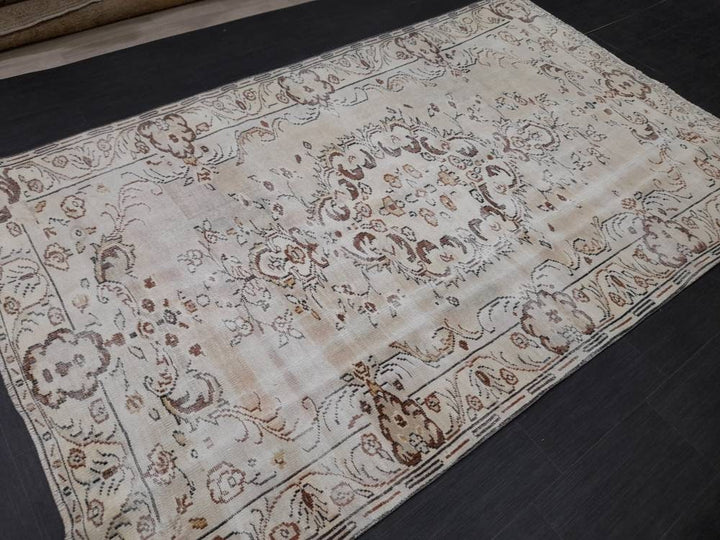 Beige Turkish Vintage Rug 6' x 9' 7" Hand-Knotted | No. WR84713