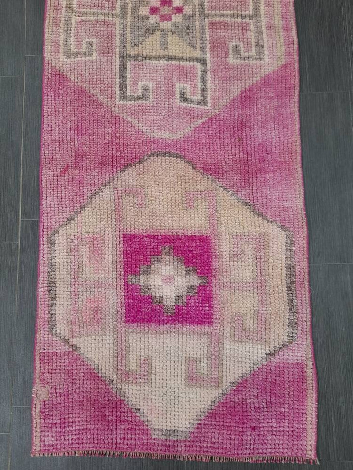 Beige Turkish Runner Rug 2' 5" x 8' 2" Hand-Knotted reverse