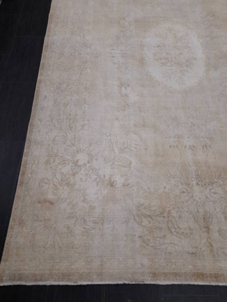 Ivory Turkish Oushak Rug 6' 8" x 10' 4" Hand-Knotted view