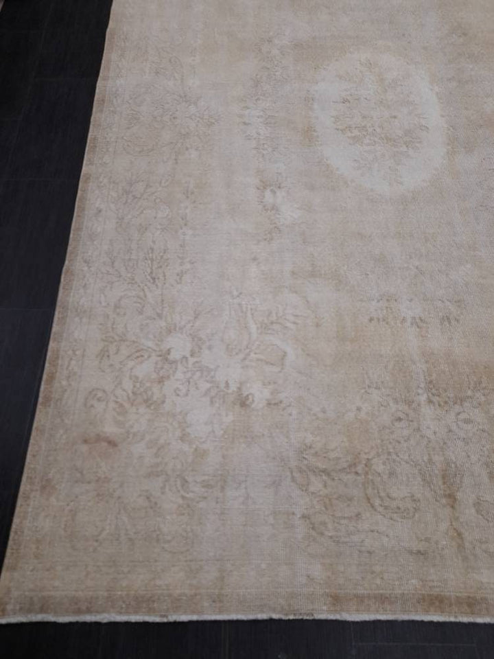 Ivory Turkish Oushak Rug 6' 8" x 10' 4" Hand-Knotted view