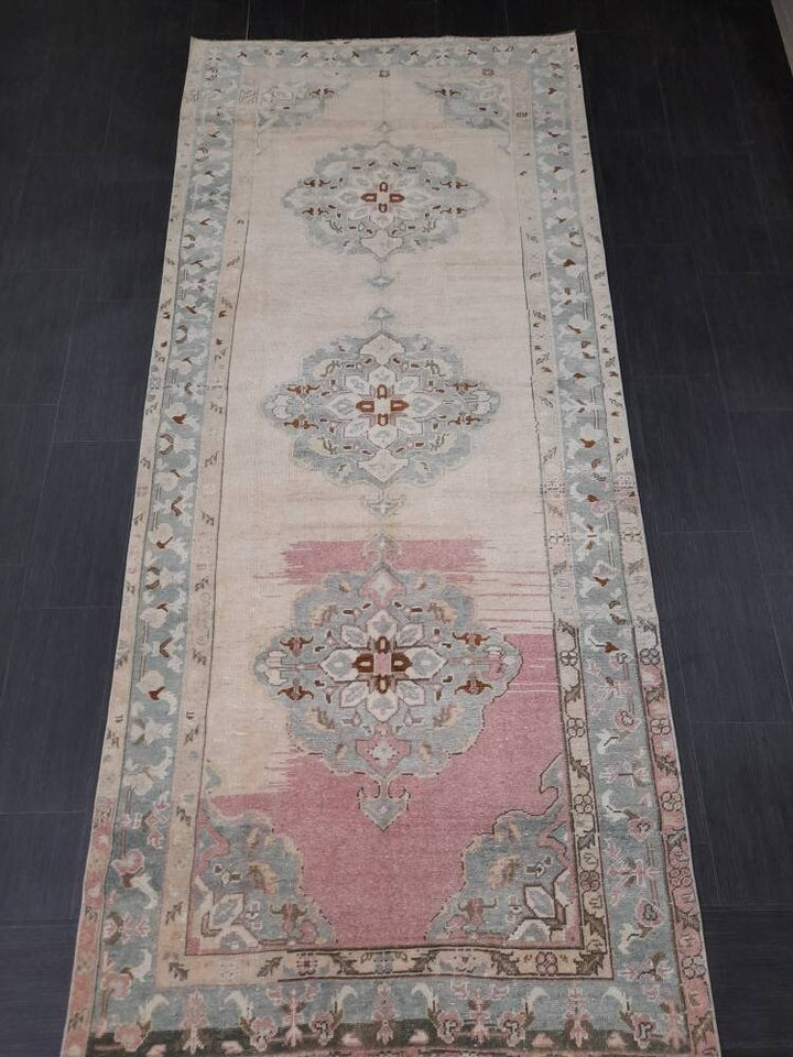 Beige Turkish Runner Rug 4' 6" x 10' 4" Hand-Knotted pattern
