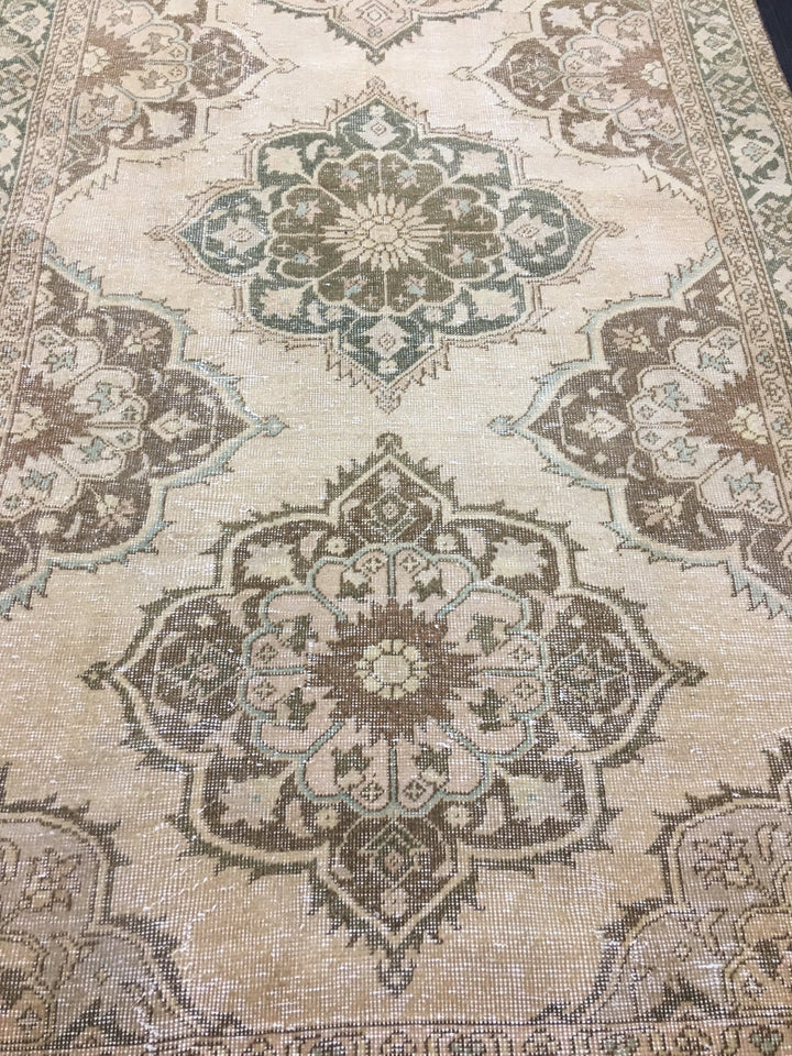 Beige Turkish Runner Rug 4' 9" x 14' 2" Hand-Knotted field