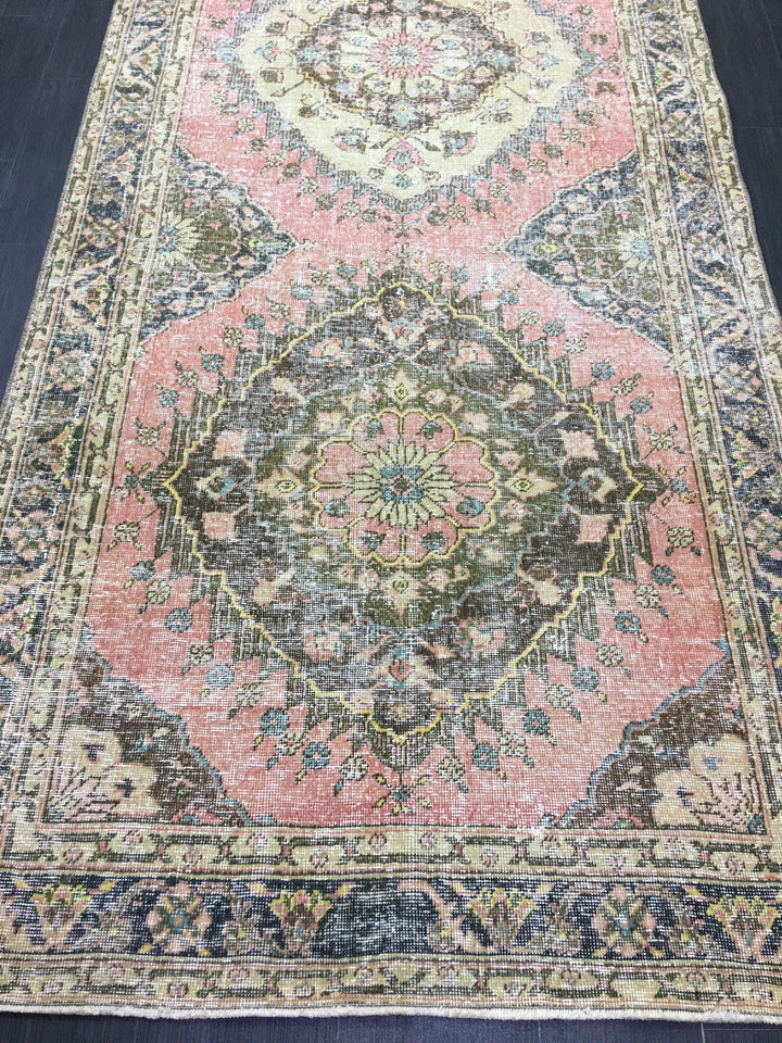 Beige Turkish Runner Rug 4' 7" x 12' 8" Hand-Knotted pattern