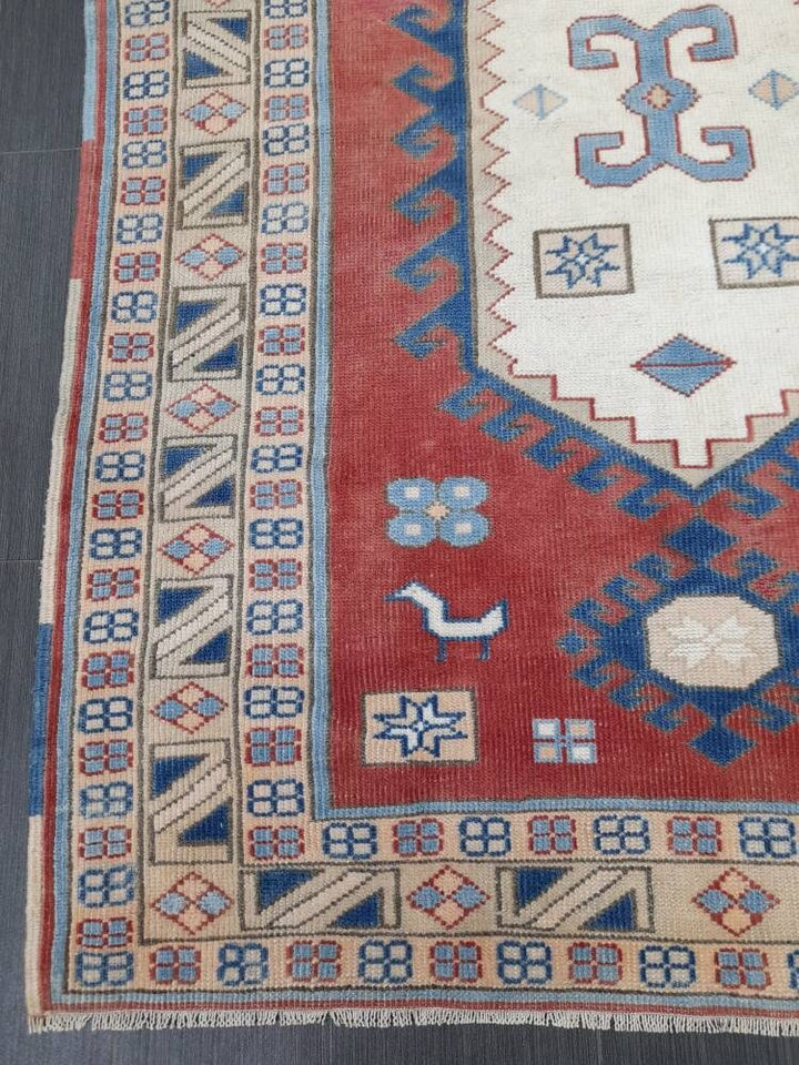 Tan Turkish Oushak Rug 4' 5" x 6' 4" Hand-Knotted border