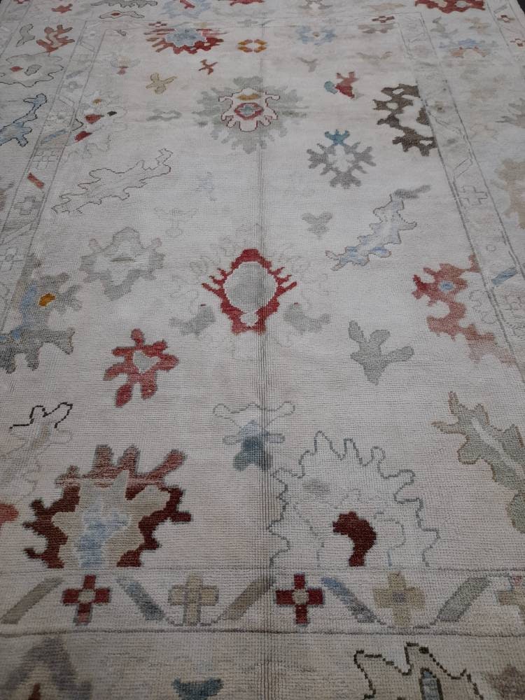 Beige Turkish Oushak Rug 8' 6" x 12' 2" Hand-Knotted texture