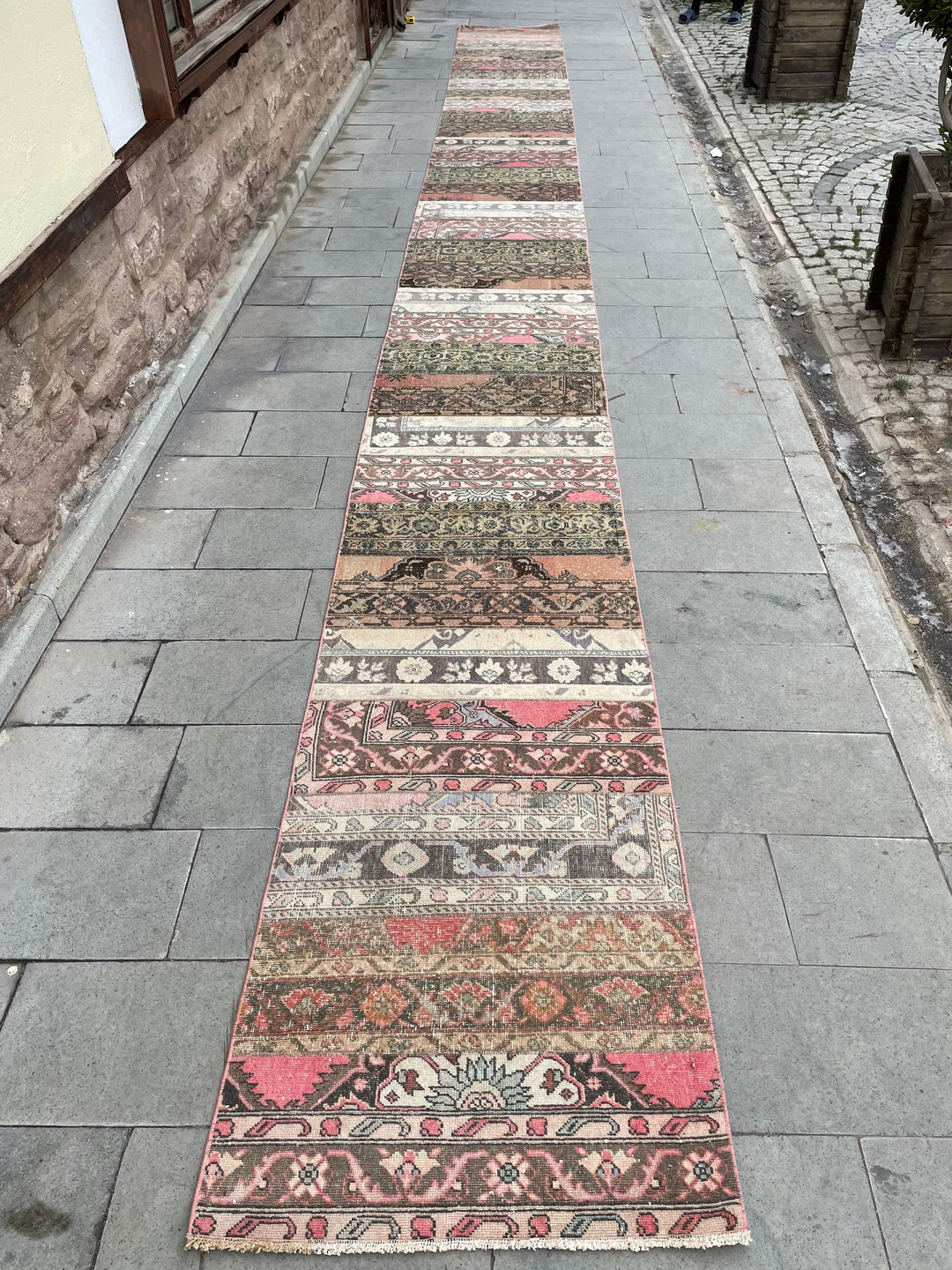 Beige Turkish Runner Rug 2' 9" x 30' 2" Hand-Knotted detail